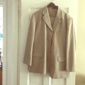 Man’s Liz Claiborne suit